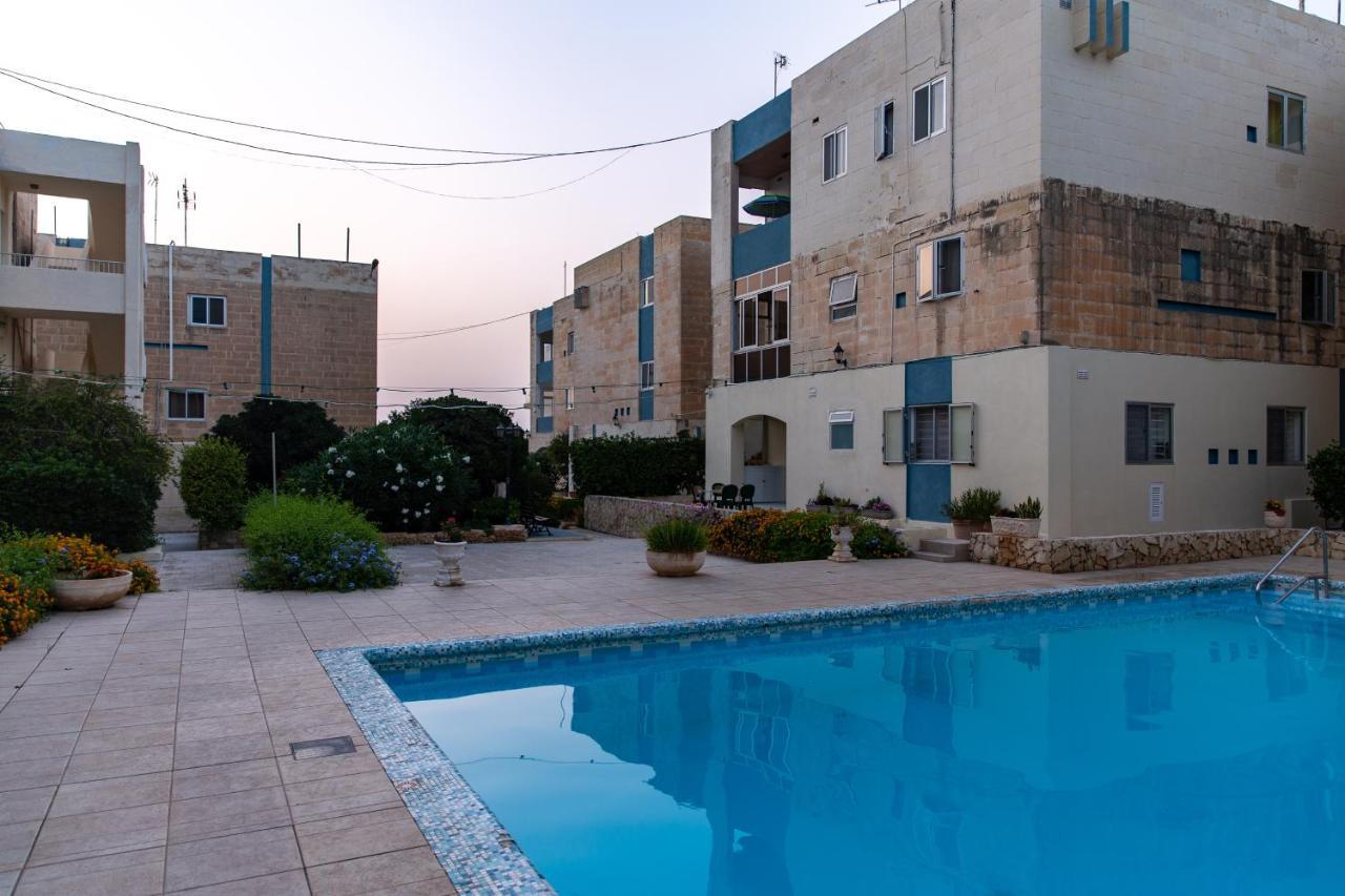 Apartament Dolmen Court Flat 10, Qawra San Pawl il-Baħar Zewnętrze zdjęcie